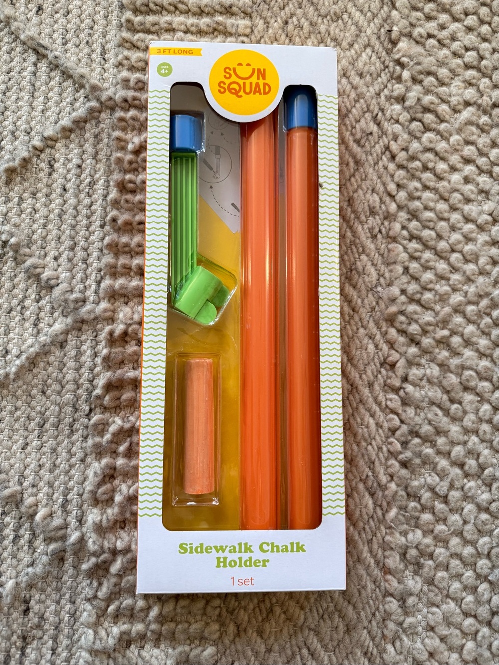Sun Squad Sidewalk Chalk Holder – Easy Grip Chalk Tool extends to 3ft set of 3